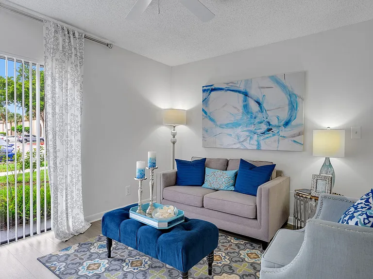 Boca Colony — Photo 19