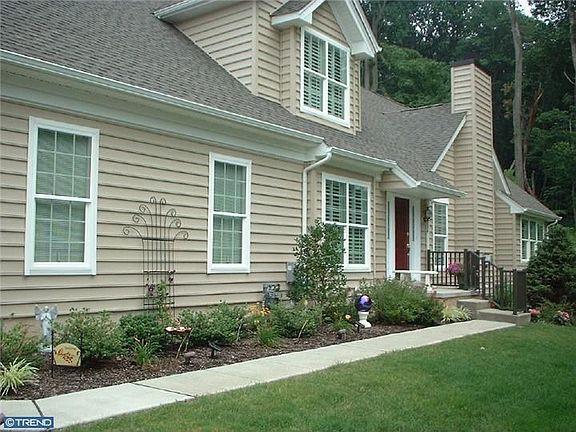 2nd image of 73 Sagewood Dr