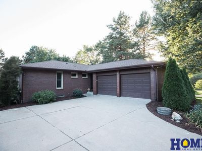 6921 Bernese Blvd, Lincoln, NE, 68516
