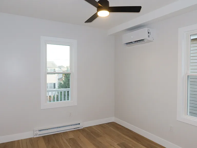 116 Van Riper Ave #1 — Photo 3