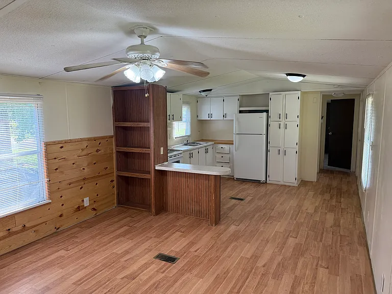 5553 Rivercreek Dr — Photo 17