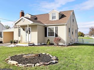 829 Stouffer Ave, Chambersburg, PA 17201