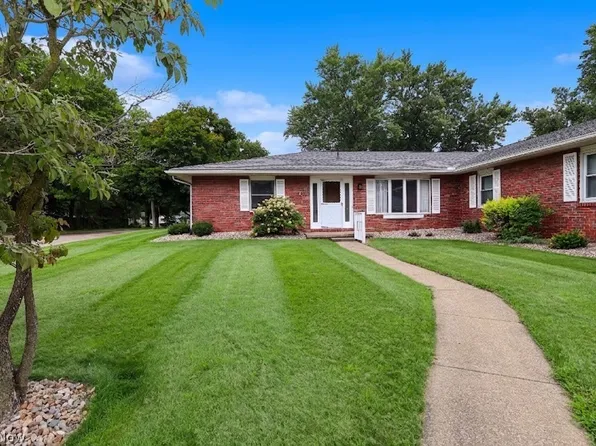 548 Hawley Ave, Salem, OH 44460