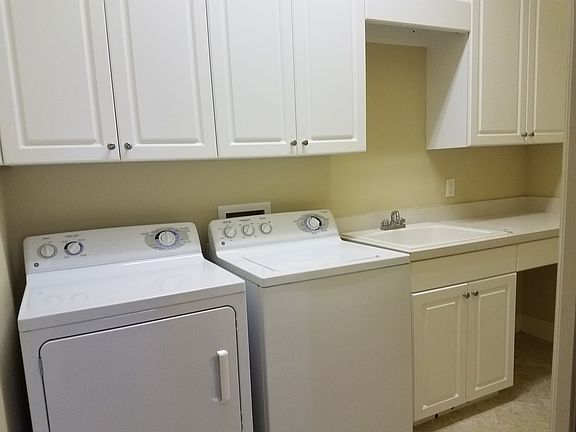 Large Laundry Room