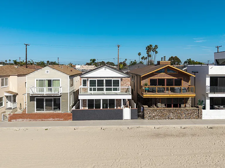 1211 Seal Way #B — Photo 35