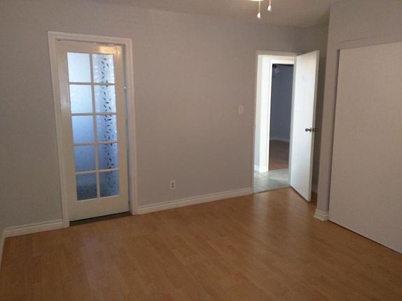 2nd image of 6467 Pawlow Ave