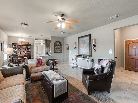 2nd image of 705 Englemann Oak Dr