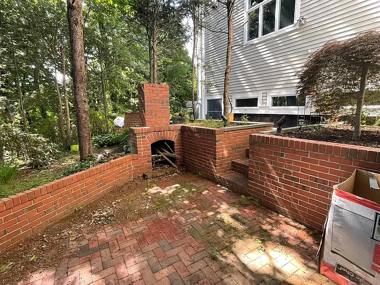 Patio/Fireplace