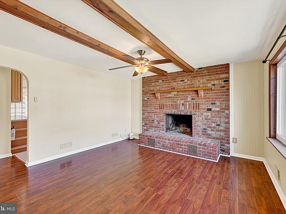5th image of 245 Carvel Rd