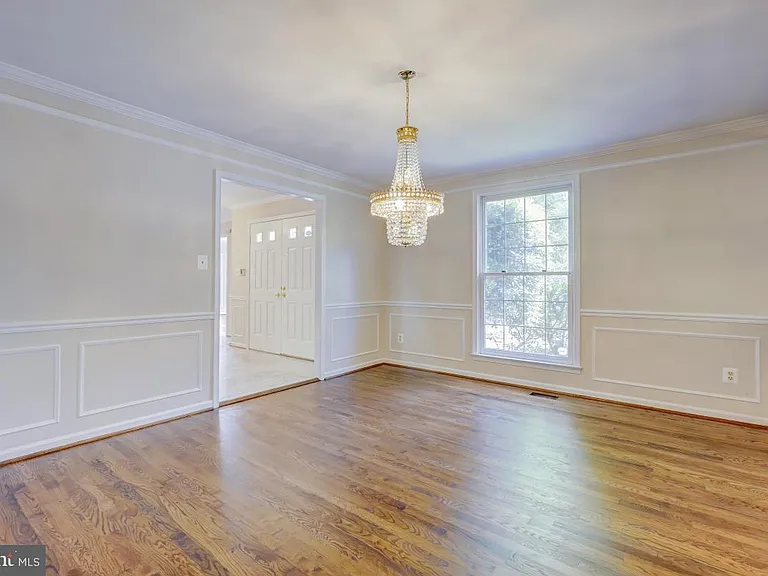 9548 Fox Hollow Dr — Photo 14