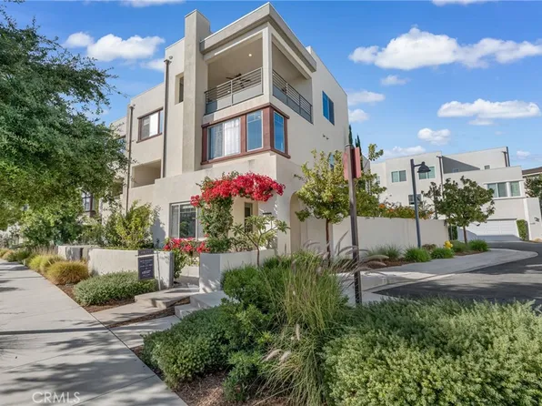 177 Frame, Irvine, CA 92618