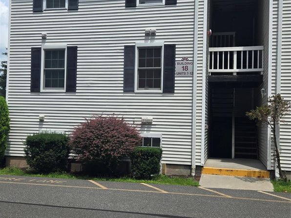 18 Lexington Hl UNIT 8