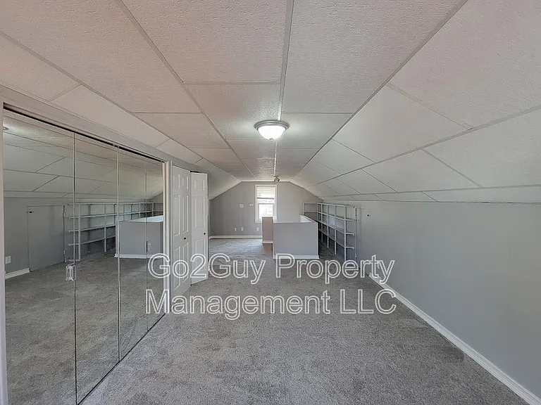 23331 Oak St — Photo 31
