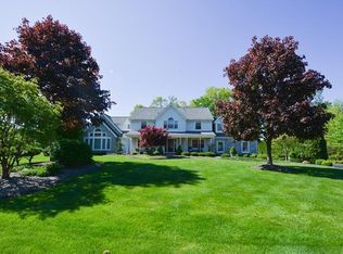 238 Chippewa Dr, New Castle, PA
