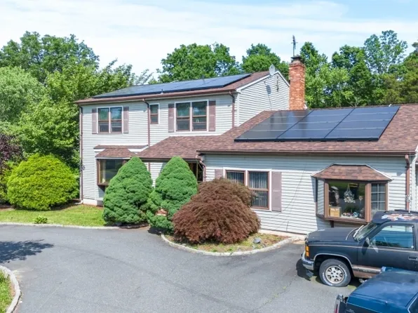 23 Doria Rd, Franklin Twp., NJ 08873