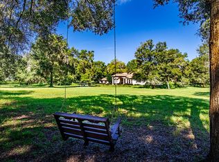 7725 E Rooks Rd, Floral City, FL 34436