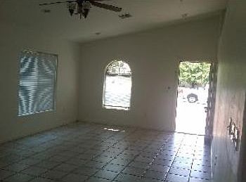 5th image of 2141 S San Jose Dr