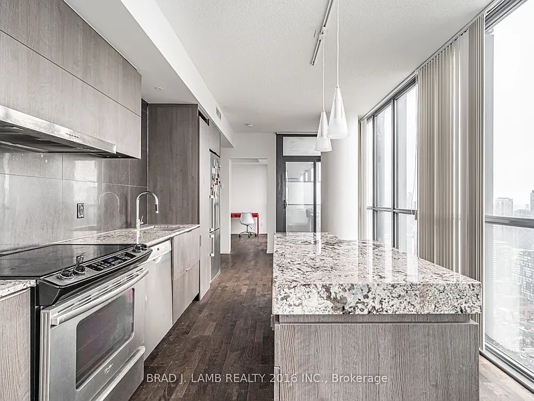 101 Charles St E #4106 — Photo 8