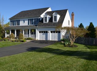 6716 Bunkers Ct, Clifton, VA 20124