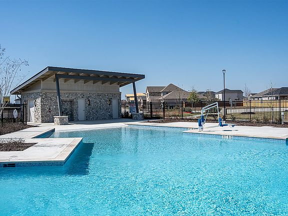 Community pool