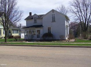 204 E Franklin St, Lanark, IL 61046