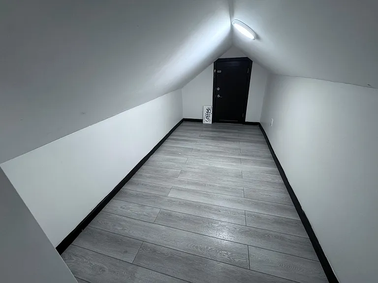 163 Elwood Ave #3 — Photo 3