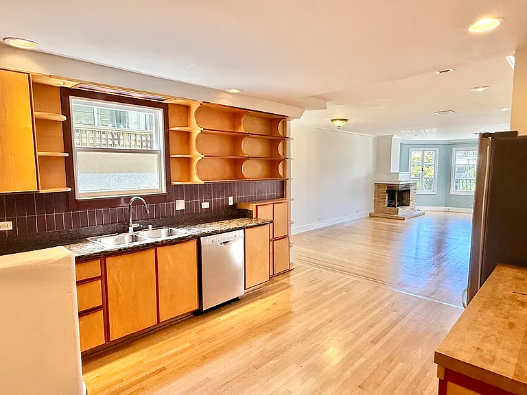 1231 Rhode Island St — Photo 13
