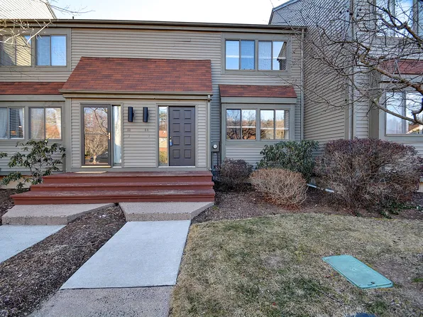 56 Wickhams Fancy, Collinsville, CT 06019