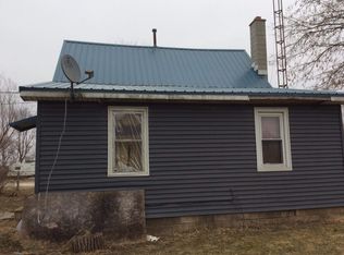 715 E Shackley St, Geneva, IN 46740