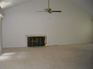 1726 Lynbrook Dr, Flint, MI 48507