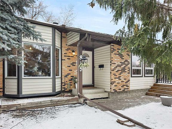 2nd image of 815 S Ranchview Cir NW