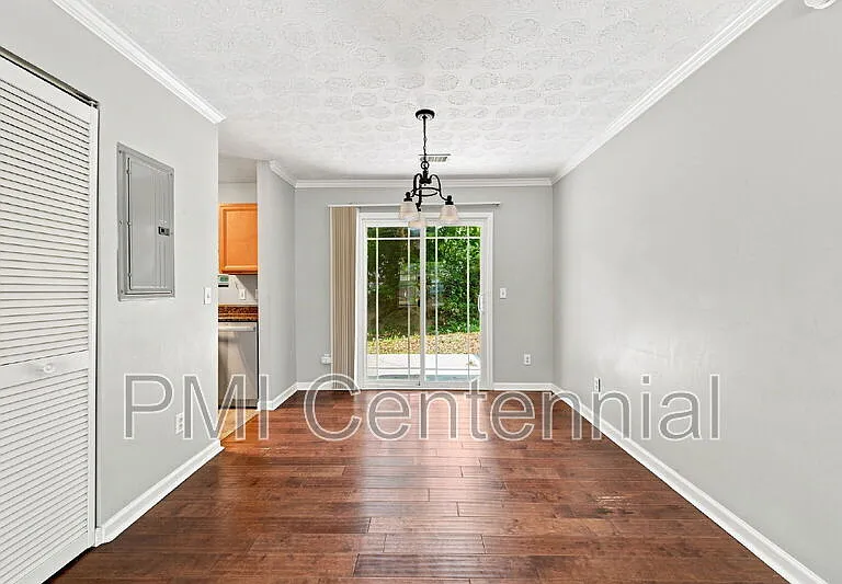 281 Flagstone Way — Photo 9