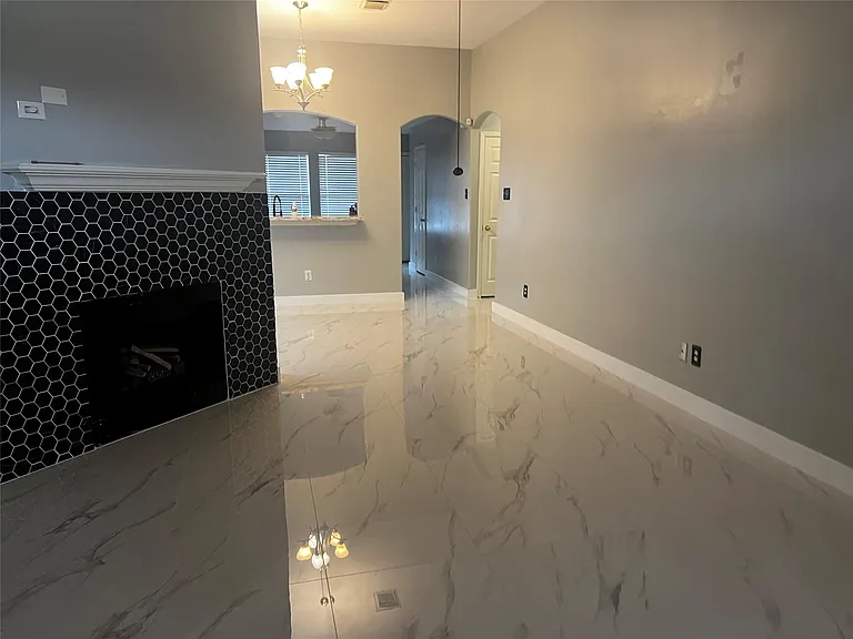 6706 Portlick Dr — Photo 16
