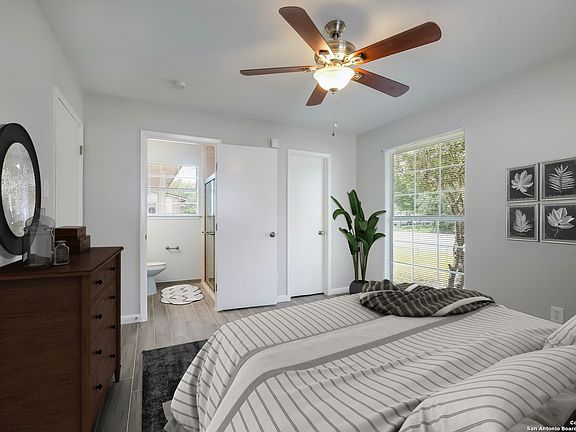 5th image of 1068 CURTISS ST