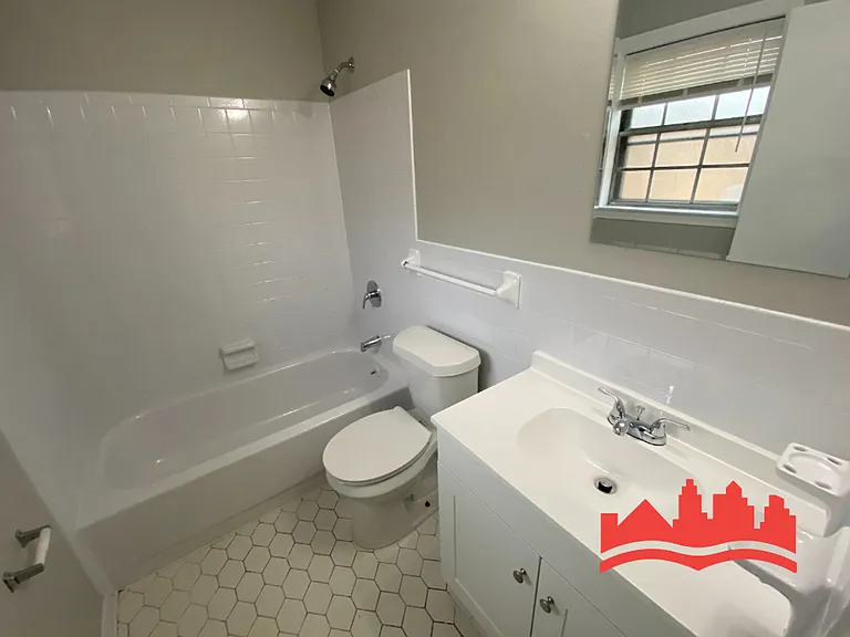 3935 Battlefield Dr — Photo 8