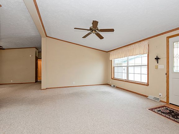 2nd image of 23012 S Glen Eagle Dr