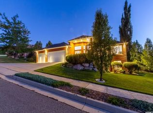 612 E Eagleridge Dr, North Salt Lake, UT 84054