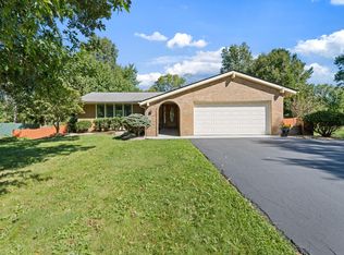 300 Heather Ln, Powell, OH 43065