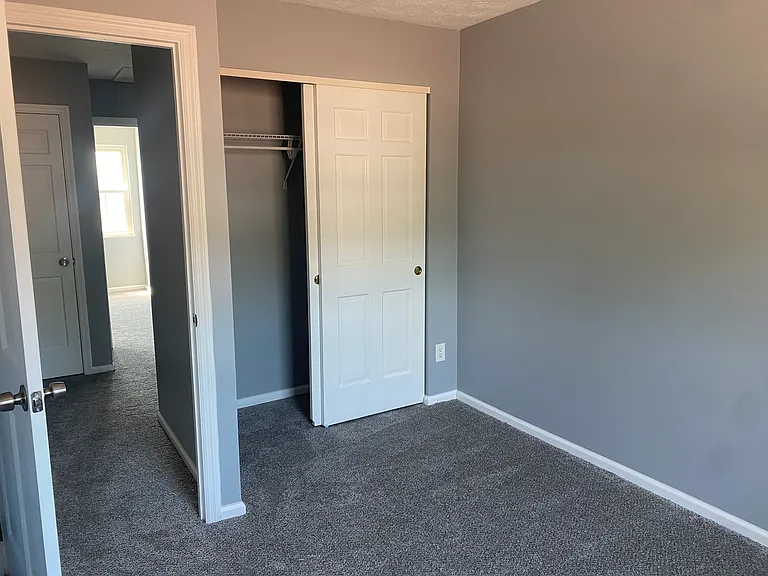 3470 Sunbury Ln — Photo 10