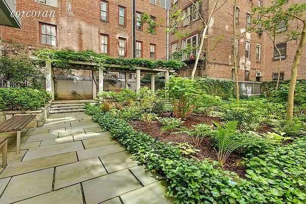 Sold by Corcoran | media 39