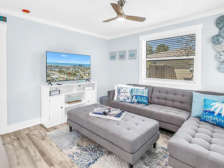 6892 Gulf Winds Dr #2 — Photo 7
