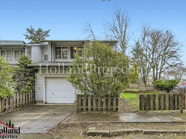 2621 SE 174th Ave APT A, Portland, OR 97236