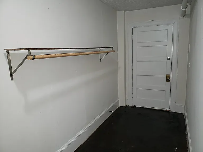 238 Main St #4 — Photo 6