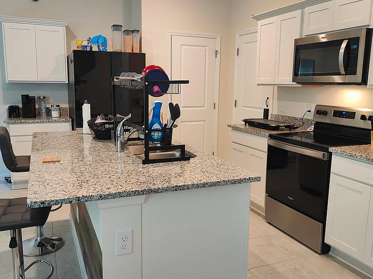 2349 Litchfield Loop — Photo 3