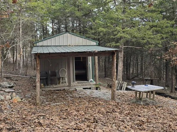 Rambling Rd, Warsaw, MO 65355