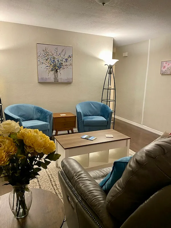 4 bed, 1751 sqft, $3,000 — Photo 1