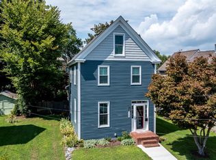 113 Vue De Leau St, Cambridge, MD 21613