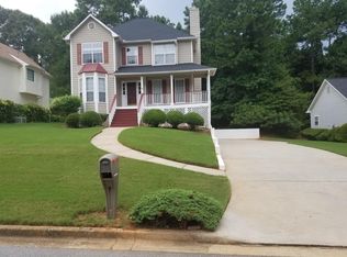 12251 Cypress Ln, Fayetteville, GA