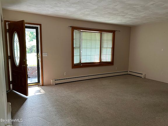 3rd image of 79 Clark Rd
