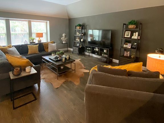 2nd image of 2449 Gramercy Park Dr